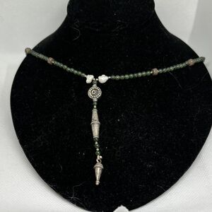 Sterling silver and jade beads necklace